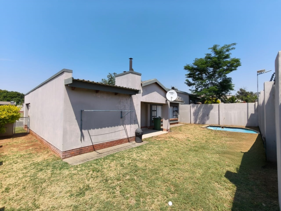 3 Bedroom Property for Sale in Waterkloof North West